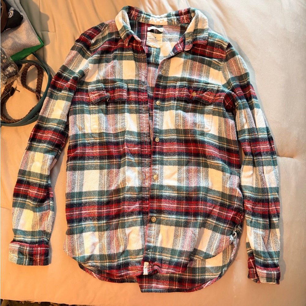 American Eagle Outfitters Red, Green & White Plaid Button-Up Shirt